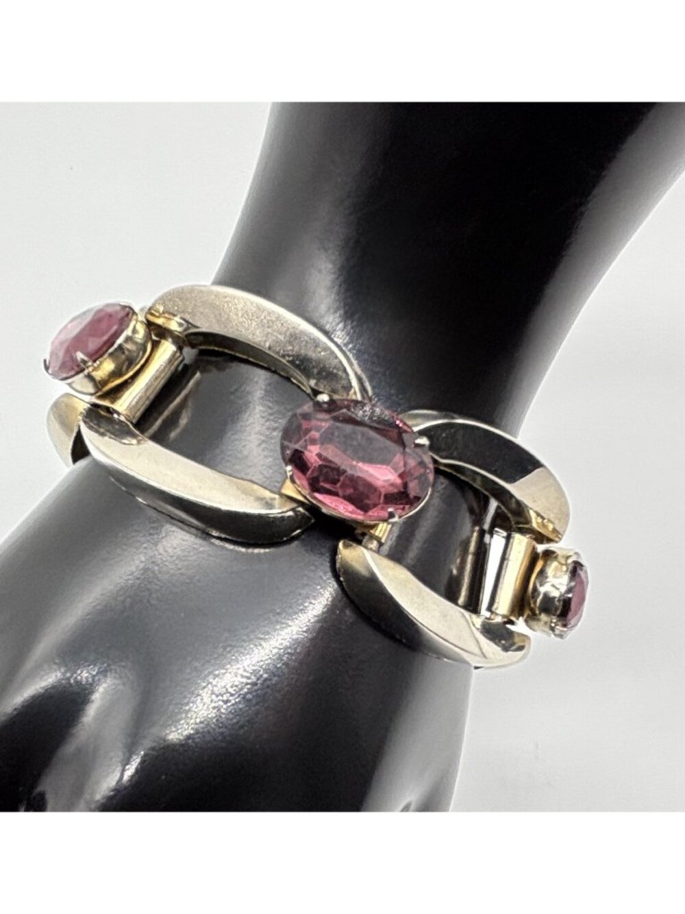 Vintage Modernist-Style Chunky Bracelet Silver-Tone Oval Prong-Set Purple Stones